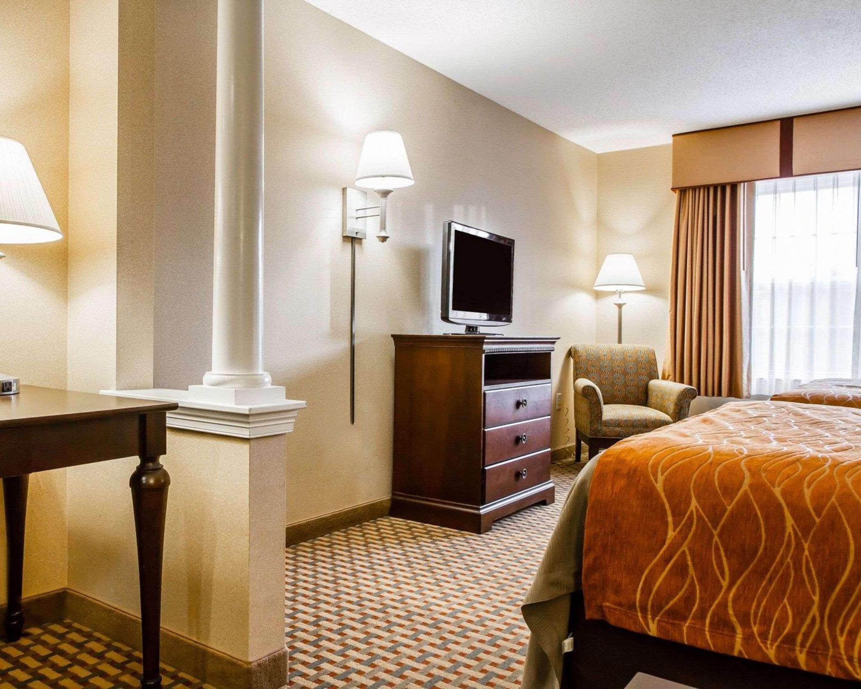 Comfort Inn & Suites Scarborough-Portland Экстерьер фото
