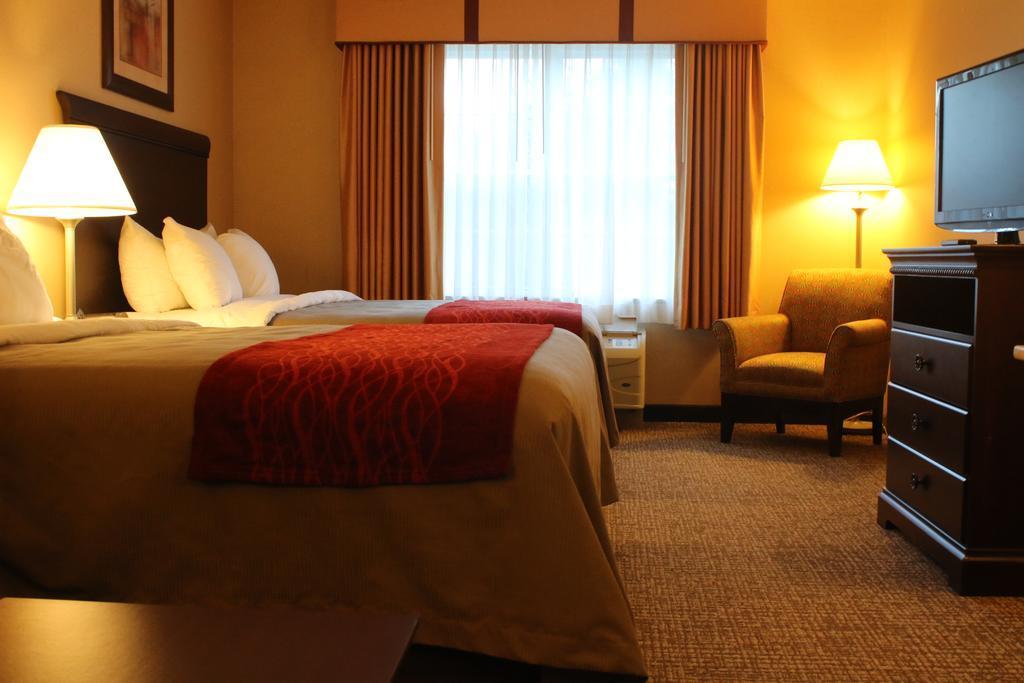 Comfort Inn & Suites Scarborough-Portland Экстерьер фото