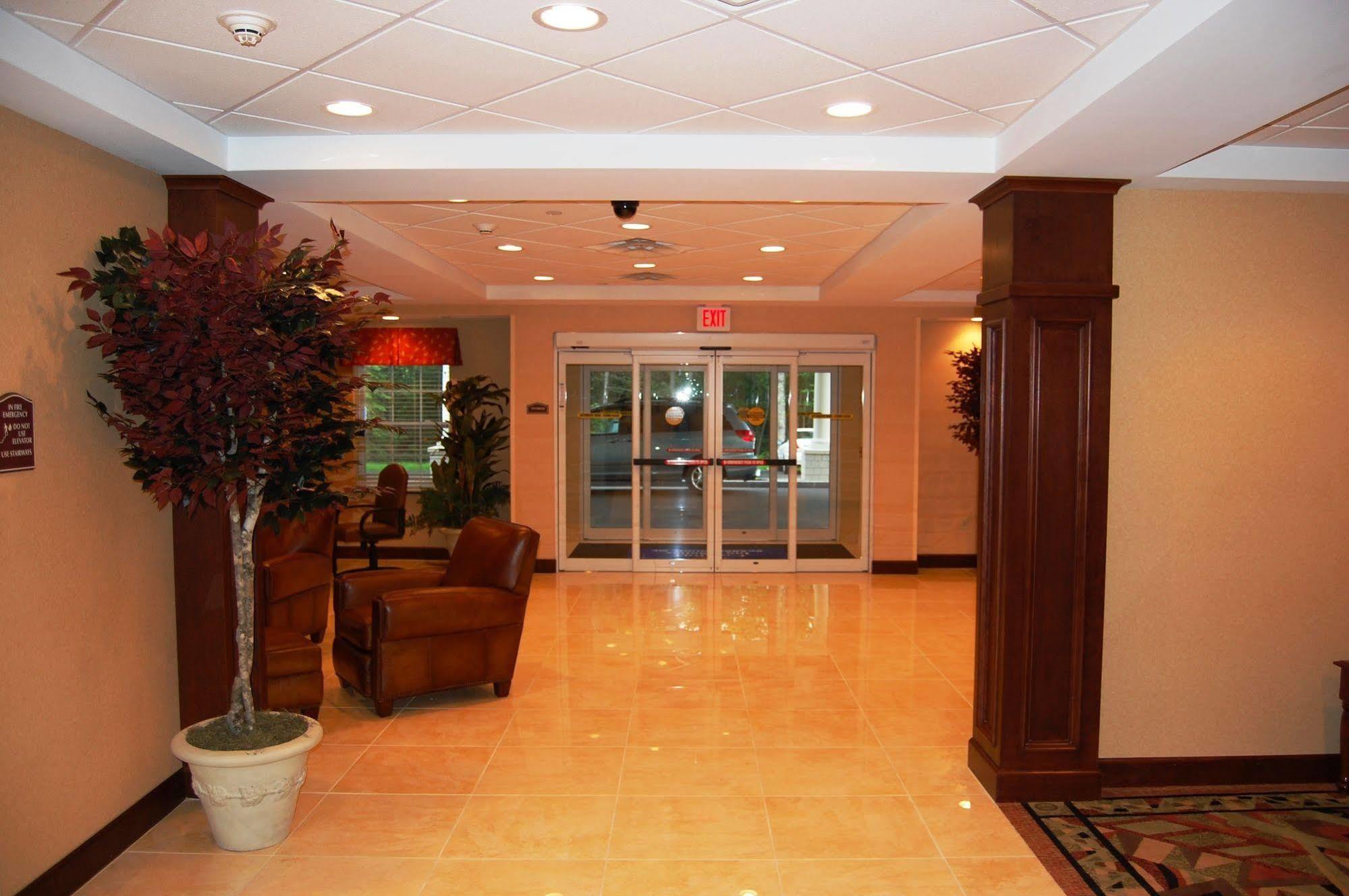 Comfort Inn & Suites Scarborough-Portland Экстерьер фото
